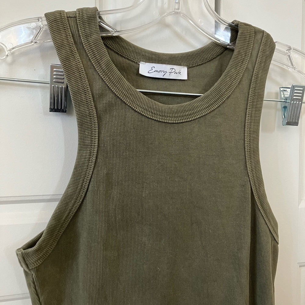 Pitaya Emory Park Dress - Picture 6 of 6